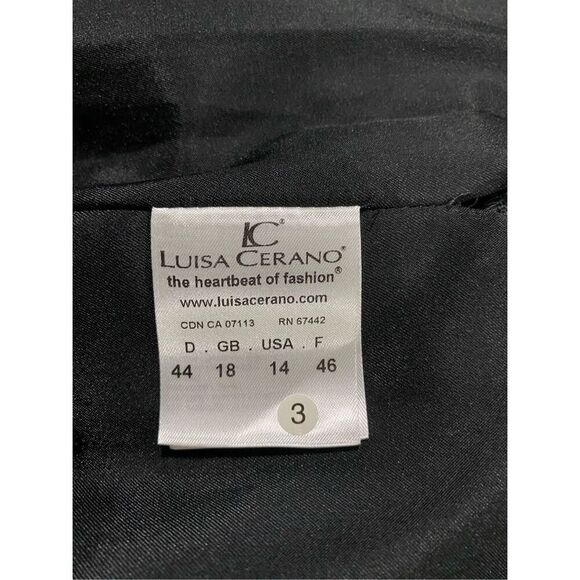 Size 14, Luisa Cerano black dress, zipper detail on the sides & 2 zip pockets. - Picture 9 of 11